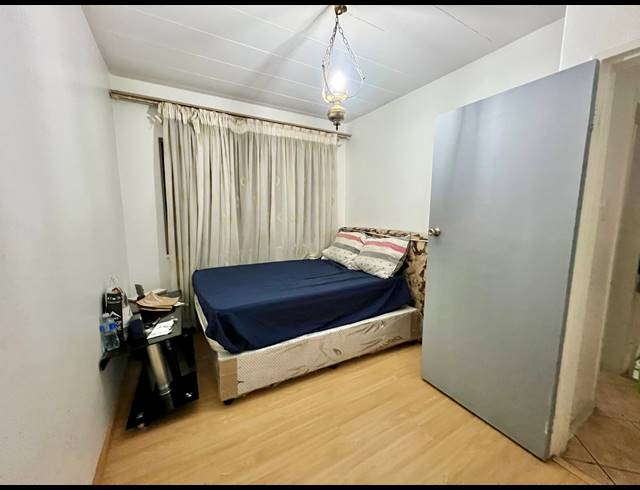 2 BEDROOM SECTIONAL TITLE FOR SALE IN BEDFORD GARDENS